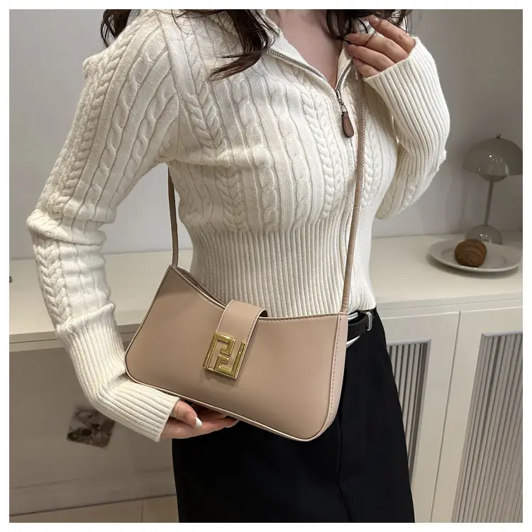 Pink FPU Shoulder Bag for Women Winter 2024 — feature 19