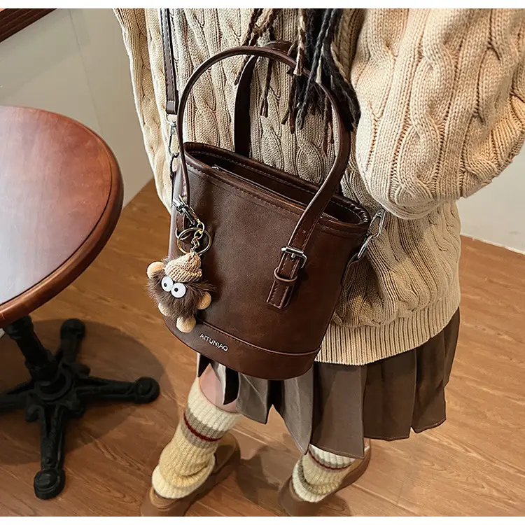 Vintage Textured Bucket Bag Women's Shoulder Crossbody 2024 — feature 22