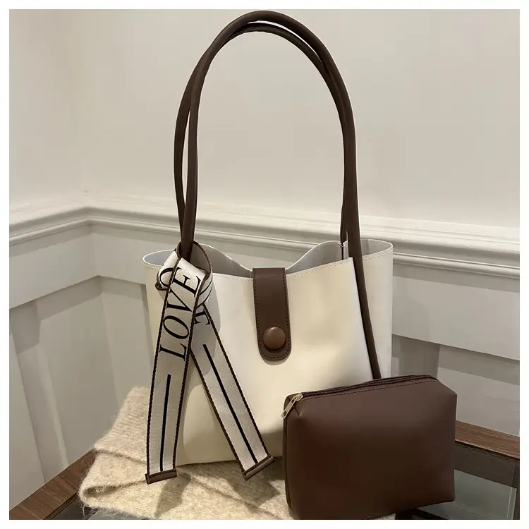 Winter Texturous Retro Women's Shoulder Tote Bag — feature 26