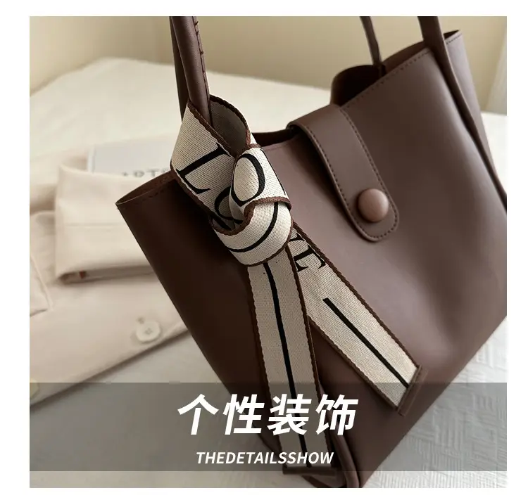 Winter Texturous Retro Women's Shoulder Tote Bag — feature 3
