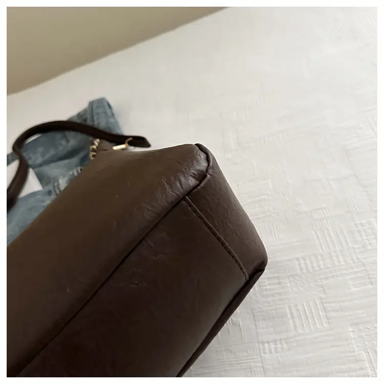 Brown Chain Crossbody Bag for Women 2024 — feature 23