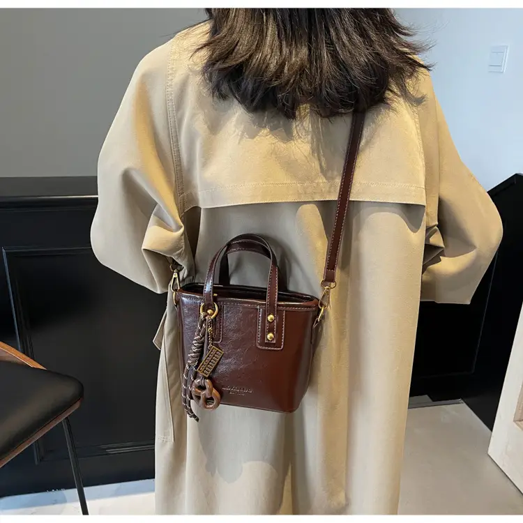 Black Crossbody Shoulder Bag Women 2024 Autumn — feature 20