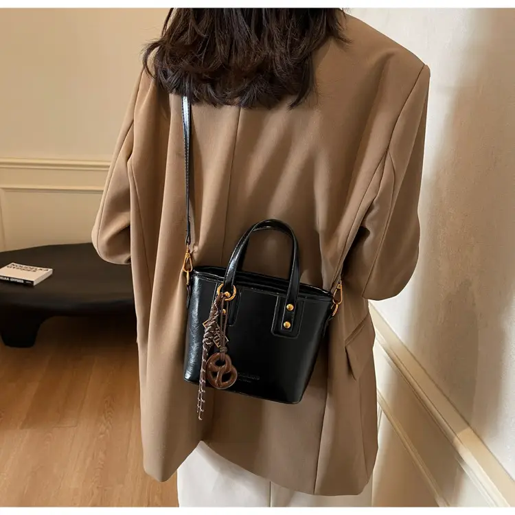 Black Crossbody Shoulder Bag Women 2024 Autumn — feature 33