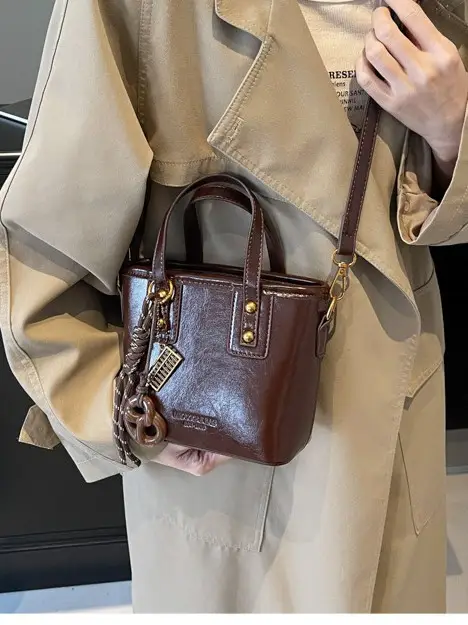 Black Leather Shoulder Bag for Women 2026 Autumn - Image 5