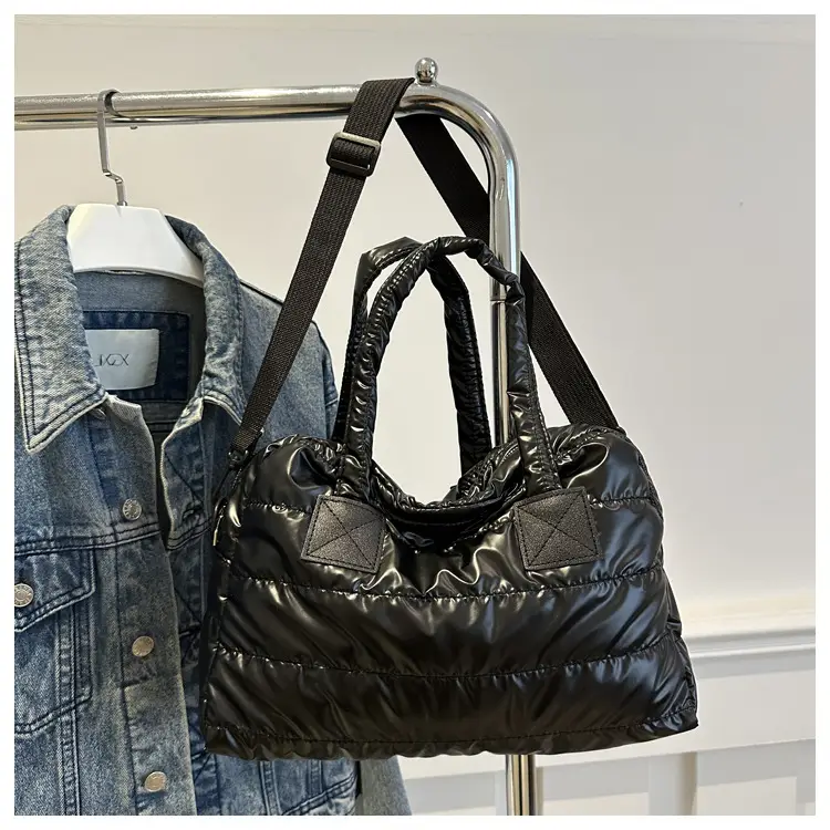 Silver Padded Women's Shoulder Bag 2024 Winter New Arrival — feature 18