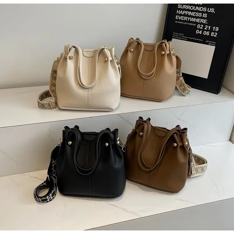Women's 2025 New Trendy Crossbody Bag with Wide Strap — feature 13