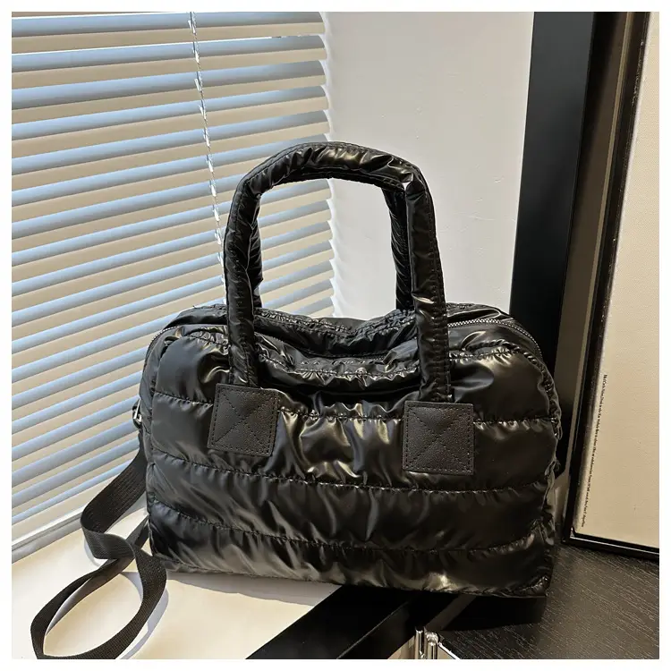 Winter Black Crossbody Bag Large Capacity 2024 — feature 11