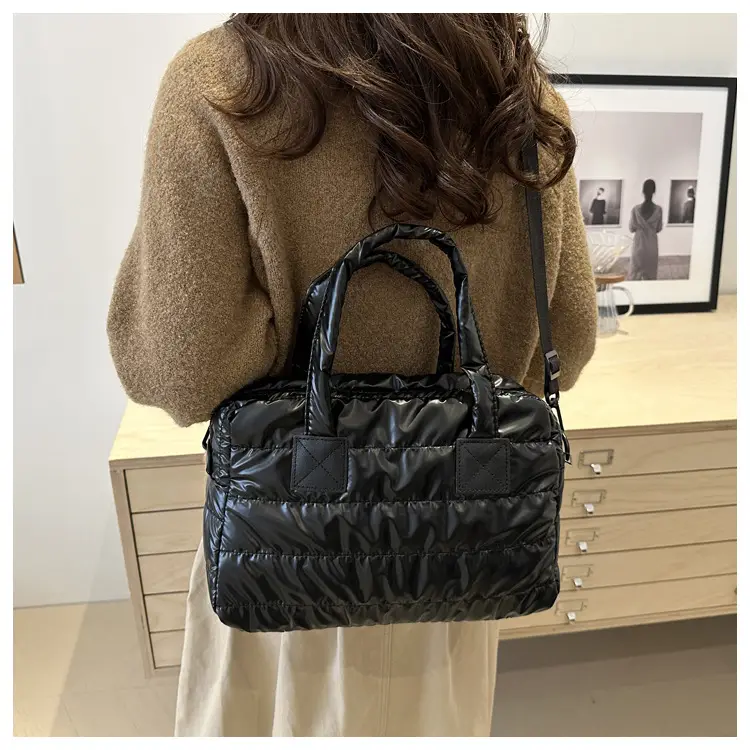 Winter Black Crossbody Bag Large Capacity 2024 — feature 21