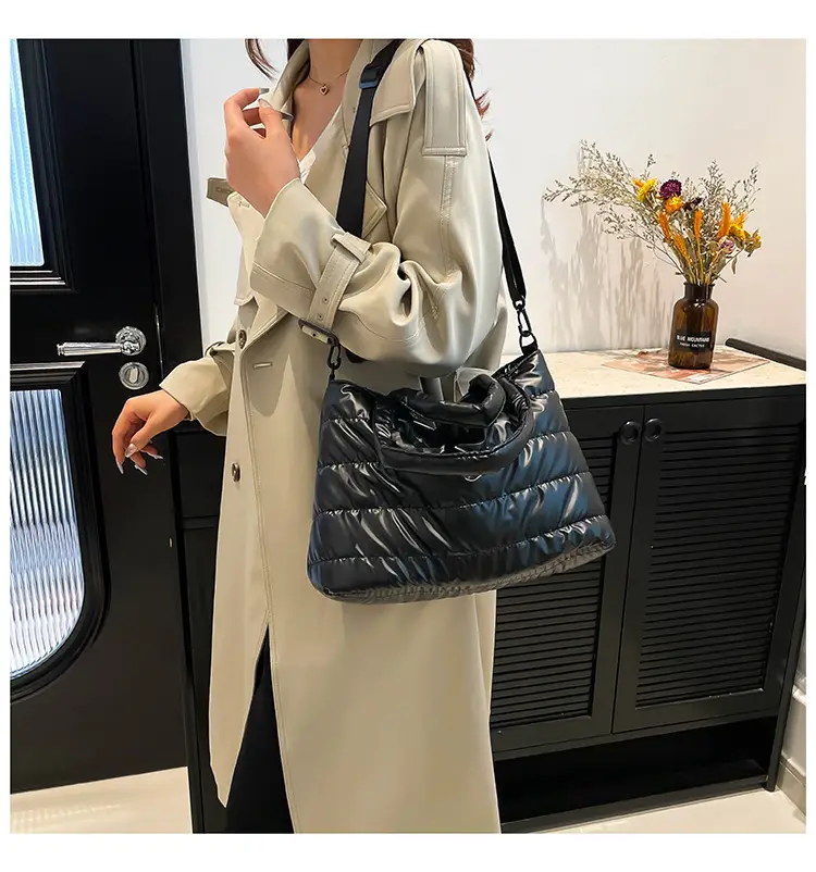 Women's Embroidered Cotton Padded Shoulder Bag 2024 — feature 28