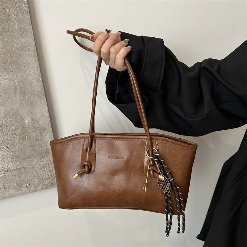 Black Textured Shoulder Bag for Women 2025 - Image 6