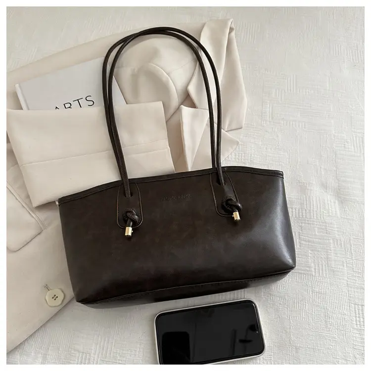 Black Textured Shoulder Bag for Women 2025 — feature 12