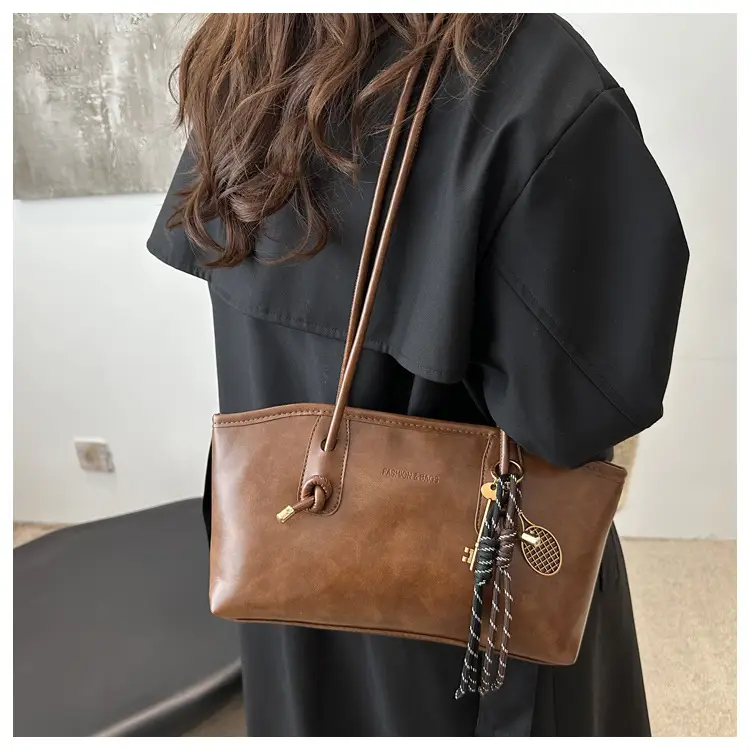 Black Textured Shoulder Bag for Women 2025 — feature 22