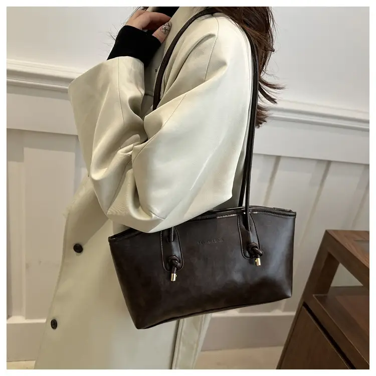 Black Textured Shoulder Bag for Women 2025 — feature 32