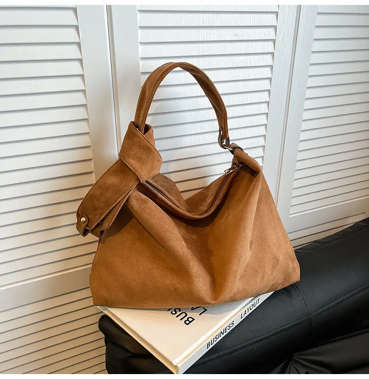Relaxation Large Capacity Lazy Style Suede Shoulder Tote Bag — feature 16