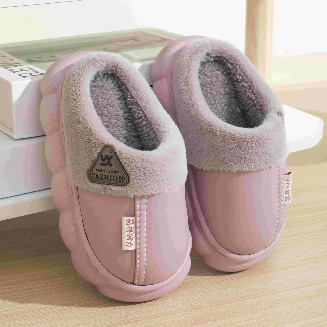 New Autumn and Winter Cotton Slippers for Boys and Girls Stepping on Dung Feeling Thick Bottom Non-slip Indoor Home Winter fleece-lined Warm Cotton Slippers