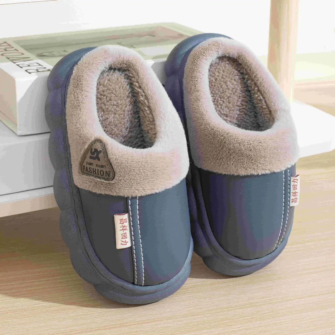 New Autumn and Winter Cotton Slippers for Boys and Girls Stepping on Dung Feeling Thick Bottom Non-slip Indoor Home Winter fleece-lined Warm Cotton Slippers