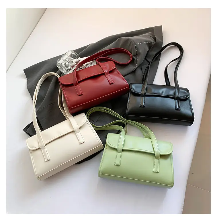 Women's Black Leather Shoulder Bag Large Capacity Winter 2024 — feature 7