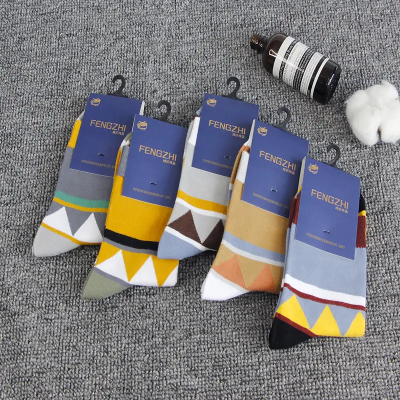 【5 Pairs】Autumn and Winter Cotton Socks for Men, Warm Casual Business Mid-High Tube Men's Socks, Sweat-Absorbent Thick Cotton Socks Wholesale