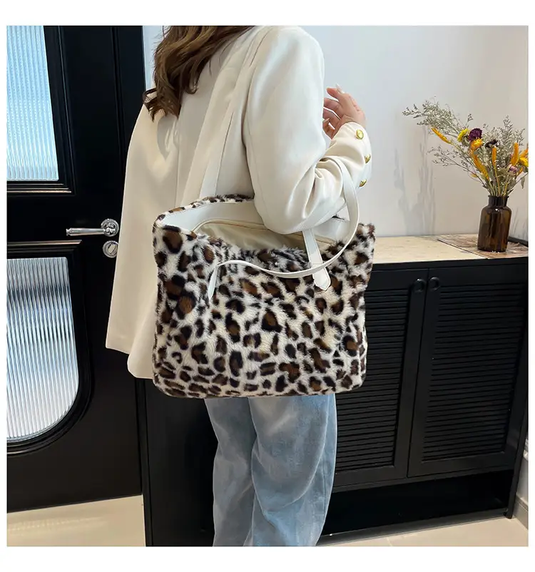 Fashion Western Leopard Print Handbag 2024 New Plush Large Capacity Textured Underarm Bag Lazy Fashion Shoulder Bag — feature 17