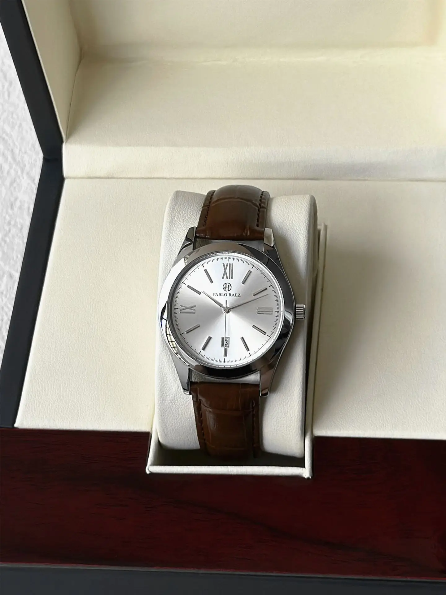 Men's Black Quartz Watch with Leather Strap