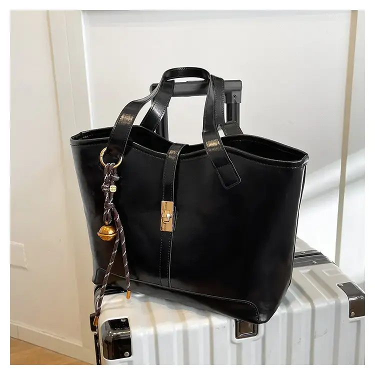 Black Vintage Tote Bag for Women 2024 — feature 20