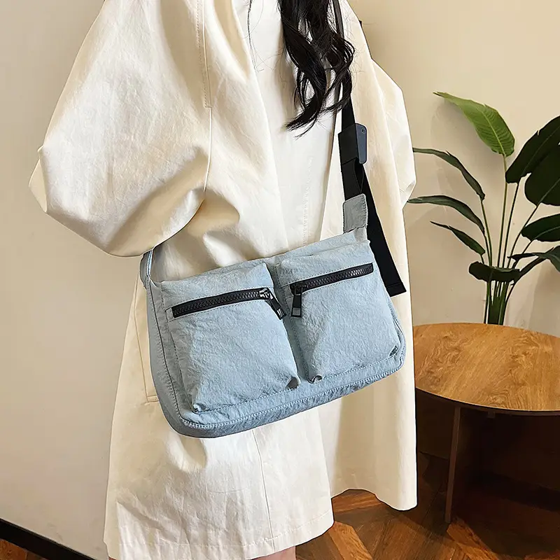 Black Japanese Student Crossbody Bag Women's Joker Style Retro Style Simple Lightweight Shoulder Casual Bag for Class Women