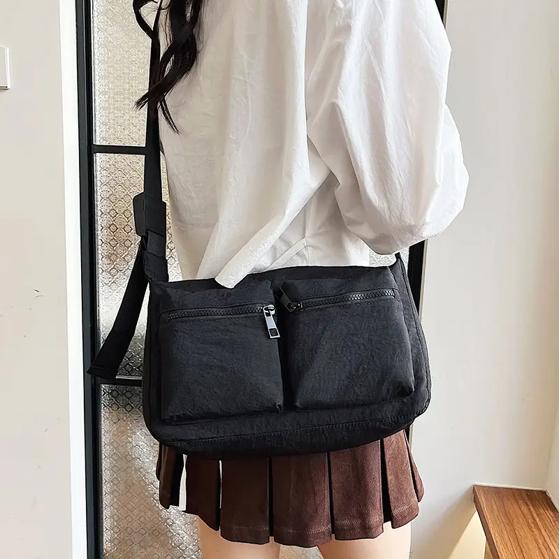 Black Japanese Student Crossbody Bag Women's Joker Style Retro Style Simple Lightweight Shoulder Casual Bag for Class Women