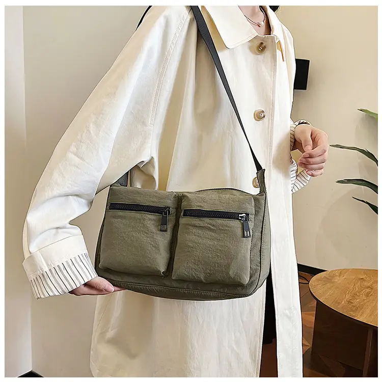 Black Japanese Student Crossbody Bag Women's Joker Style Retro Style Simple Lightweight Shoulder Casual Bag for Class Women — feature 12