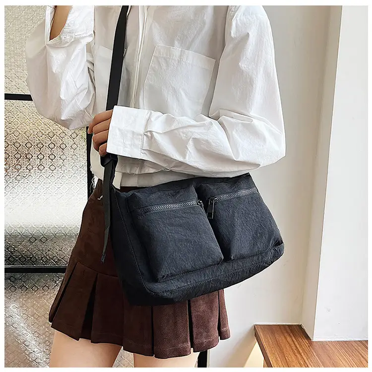 Black Japanese Student Crossbody Bag Women's Joker Style Retro Style Simple Lightweight Shoulder Casual Bag for Class Women — feature 24