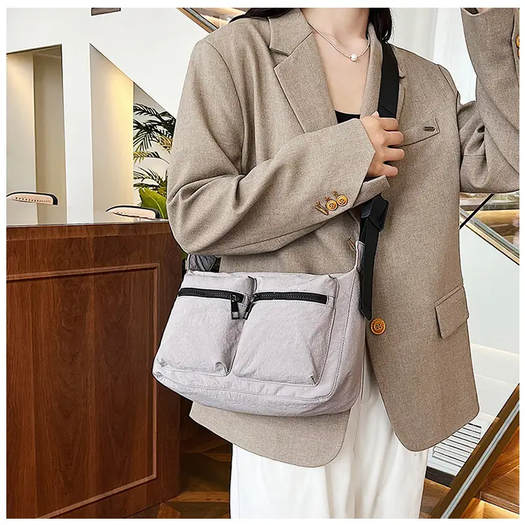 Black Japanese Student Crossbody Bag Women's Joker Style Retro Style Simple Lightweight Shoulder Casual Bag for Class Women — feature 34