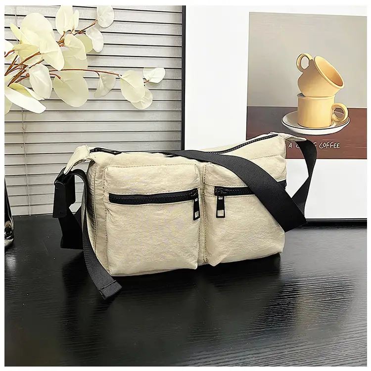 Black Japanese Student Crossbody Bag Women's Joker Style Retro Style Simple Lightweight Shoulder Casual Bag for Class Women — feature 46