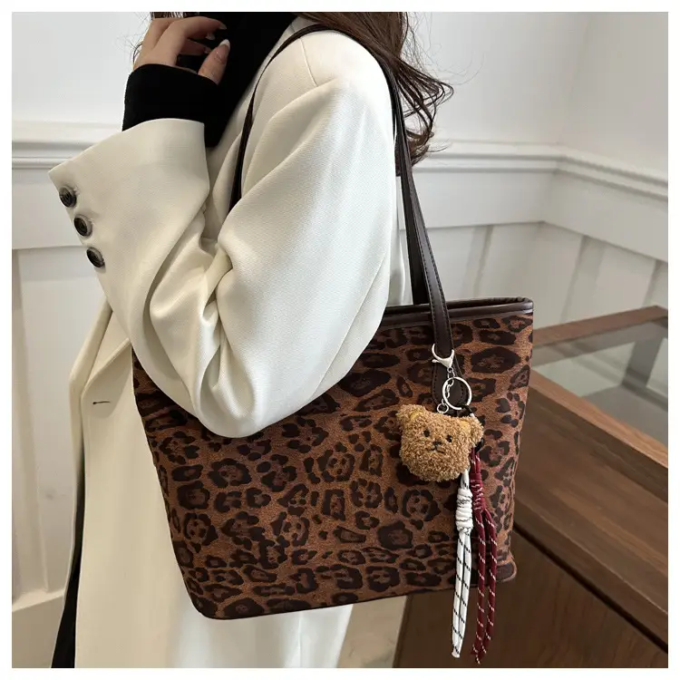 Leopard Print Large Capacity Tote Bag for Women — feature 16