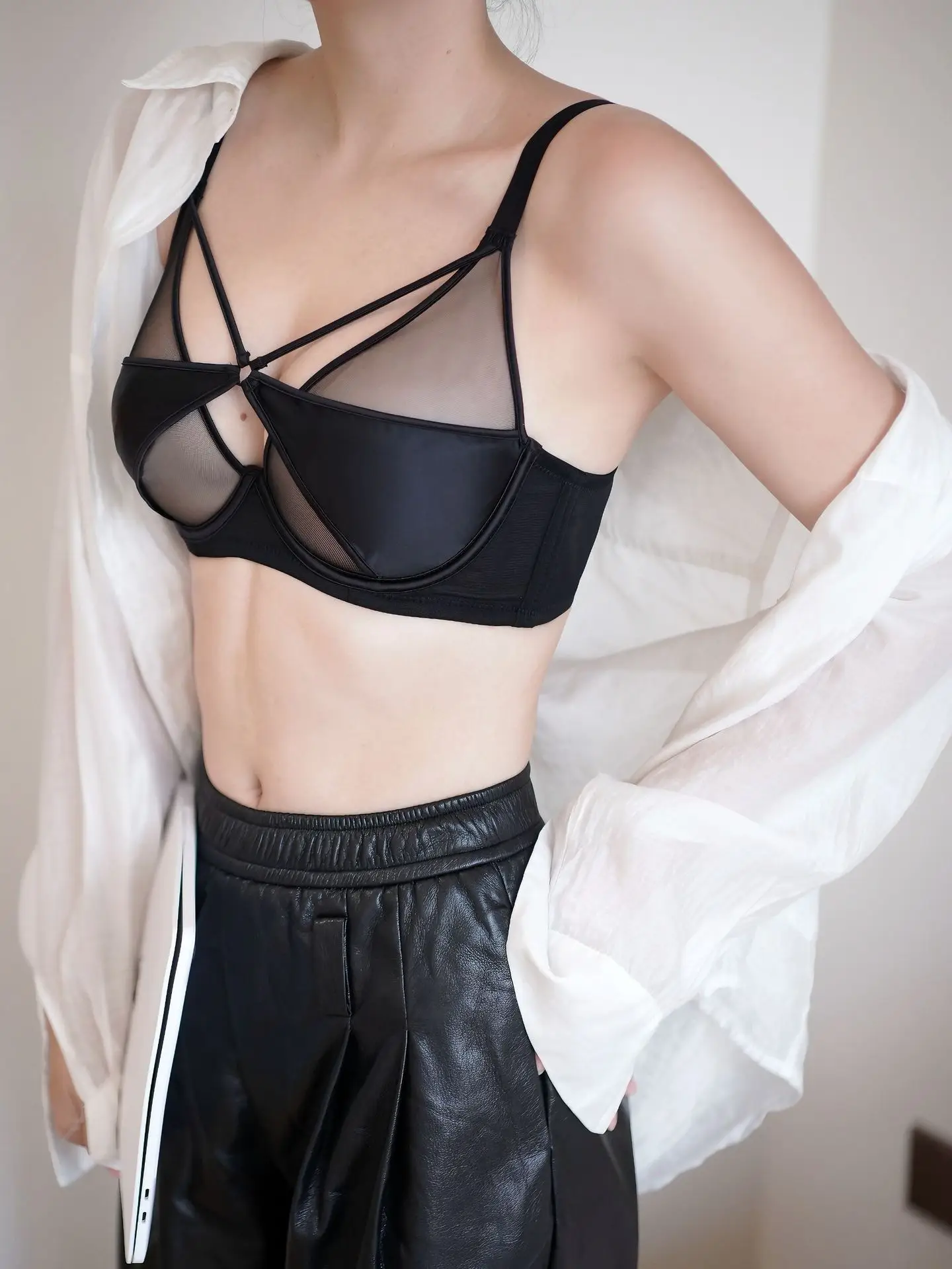 White French Style Underwear with Anti-Sagging Design — feature 2