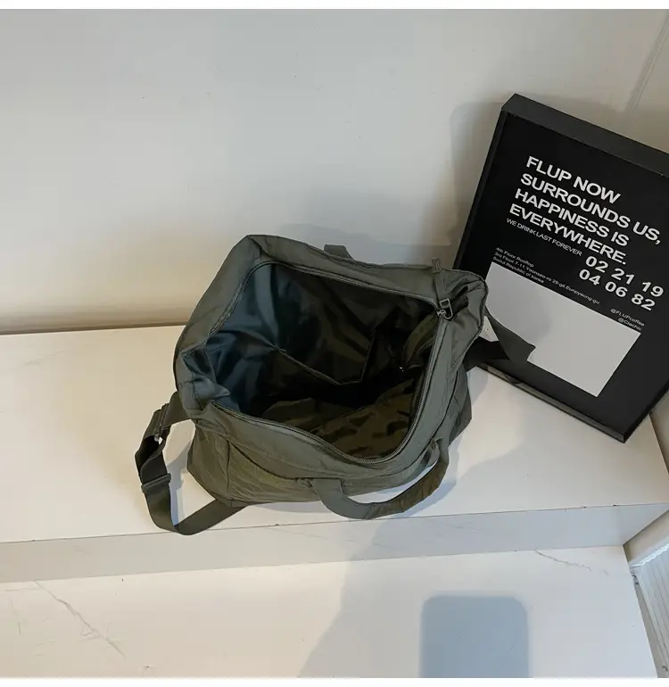 Women's Large Capacity Neutral Nylon Tote Bag — feature 20