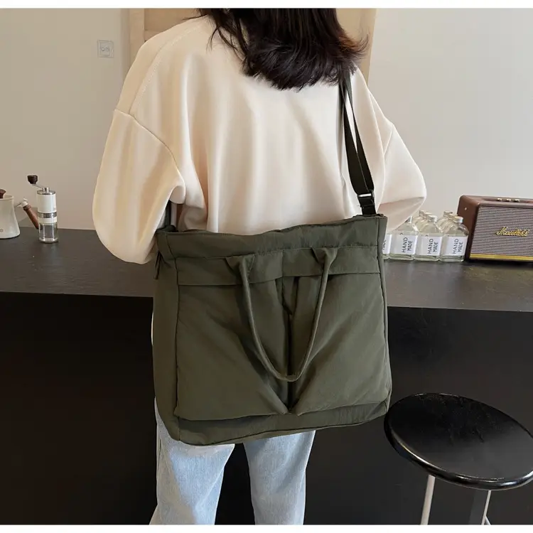 Women's Large Capacity Neutral Nylon Tote Bag — feature 31