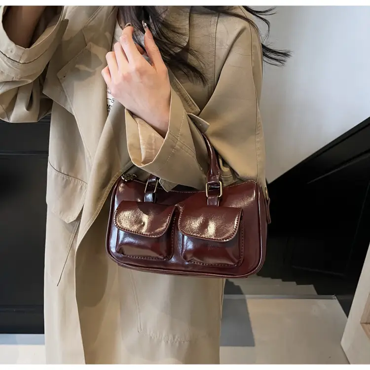 Black Crossbody Bag for Women 2024 Winter Retro Style — feature 21