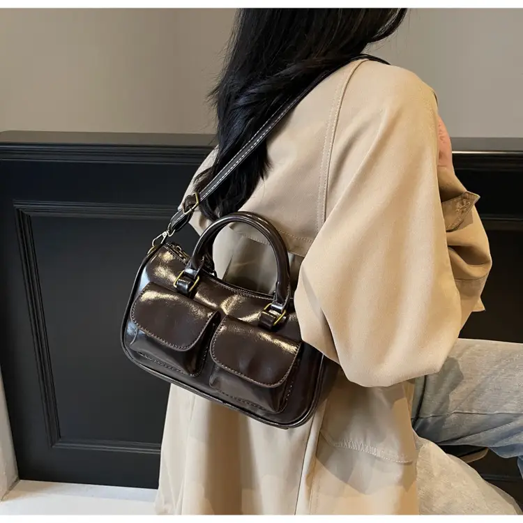 Black Crossbody Bag for Women 2024 Winter Retro Style — feature 24