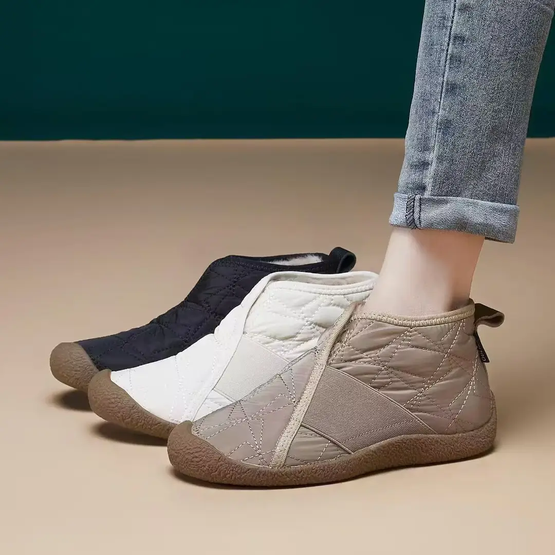 Women's Non-Slip 2025 Winter New Fashion Casual Waterproof Warm Flat Cotton Shoes with Fleece Lining and Thickened Snow Boots Short Boots — feature 14