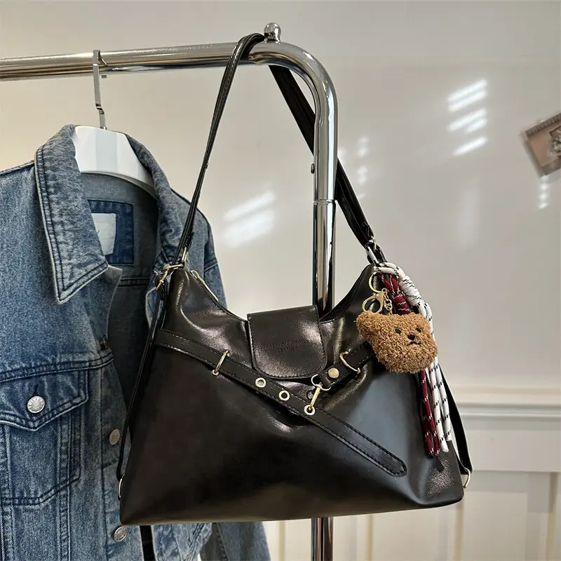 Vintage Women's Black Leather Tote Bag with Belt Decor - Image 10