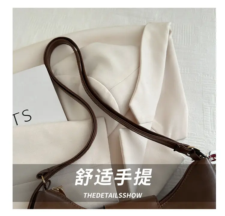 Vintage Women's Black Leather Tote Bag with Belt Decor — feature 4