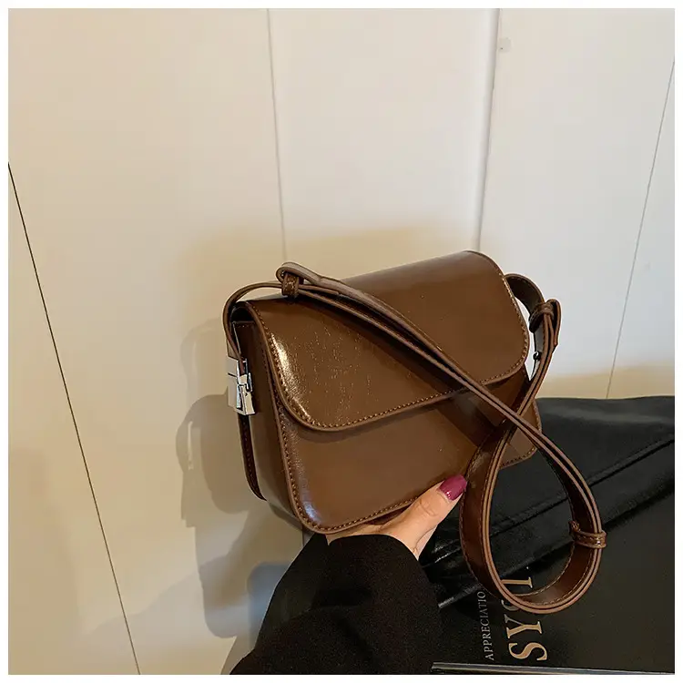 Stylish Black Square Crossbody Bag for Women — feature 33