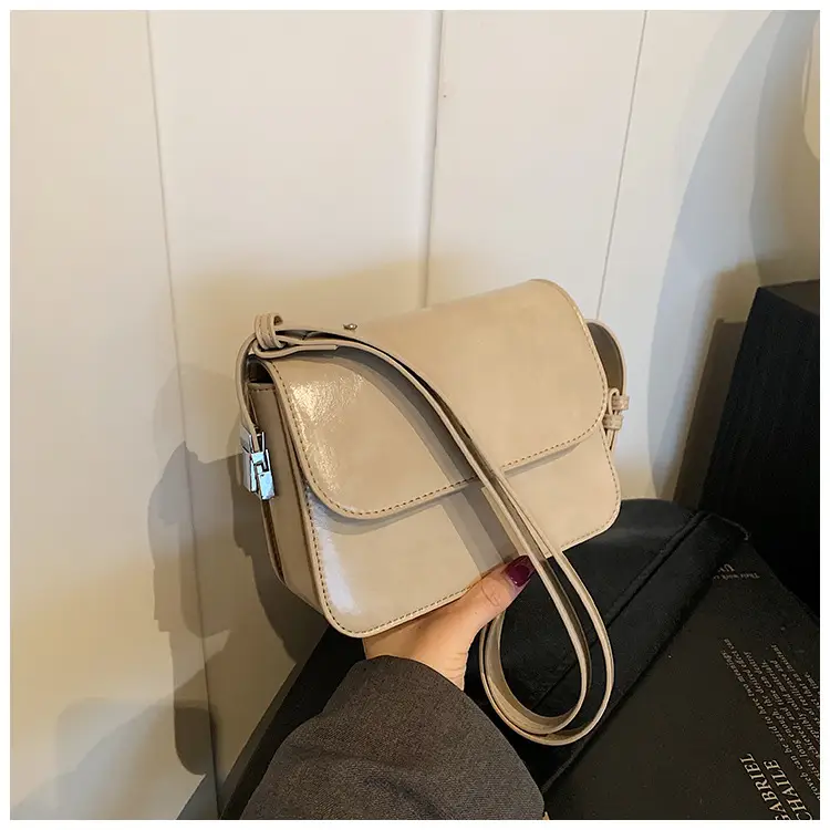 Stylish Black Square Crossbody Bag for Women — feature 34