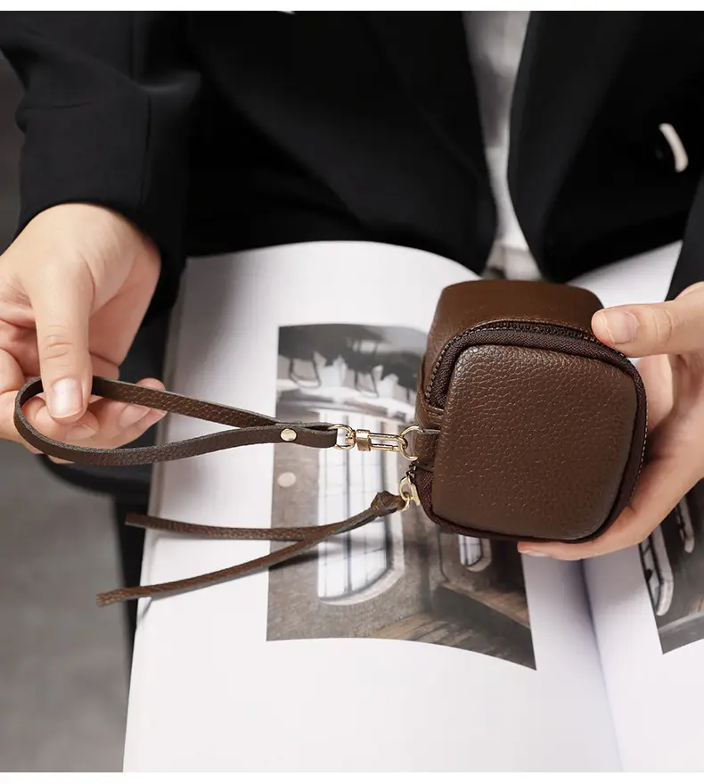 Vintage Leather Cosmetic Bag Lipstick Change Storage Bag Portable Travel Storage Bucket Distinctive Mini Round Coin Purse — feature 9