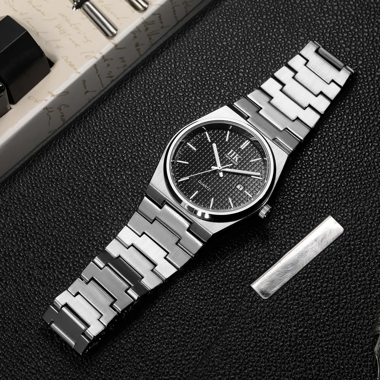 International IIK1380 Men's Quartz Watch Rose Black Blue Stainless Steel - Image 10