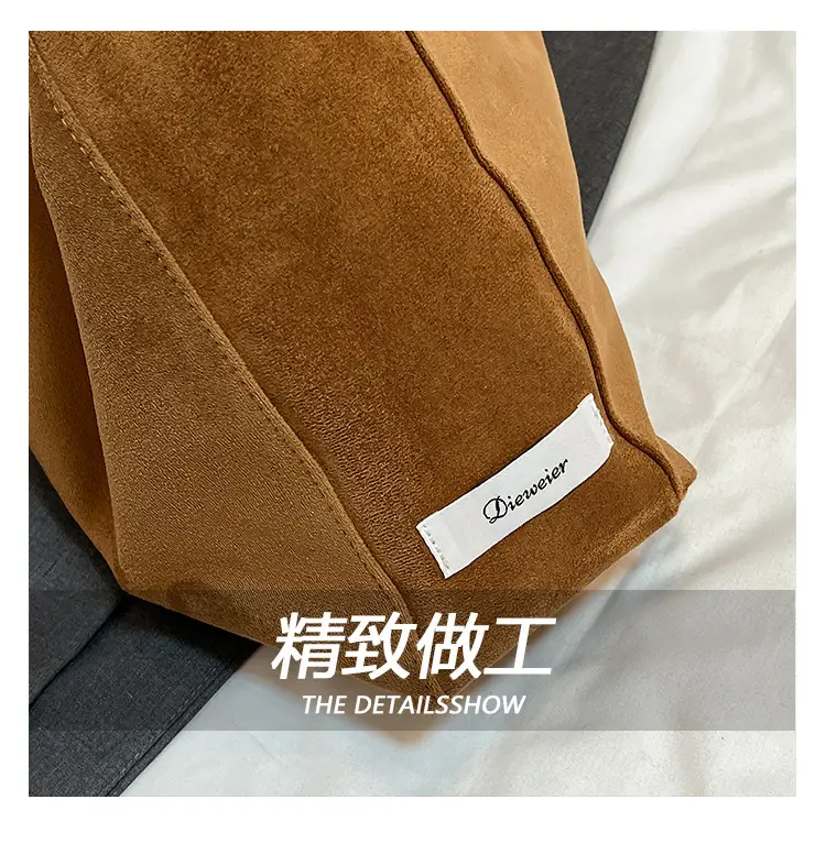 Vintage Frosted Shoulder Bag for Women 2024 — feature 10