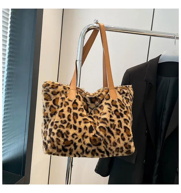 Leopard Print Plush Shoulder Bag Women Winter Commute — feature 21