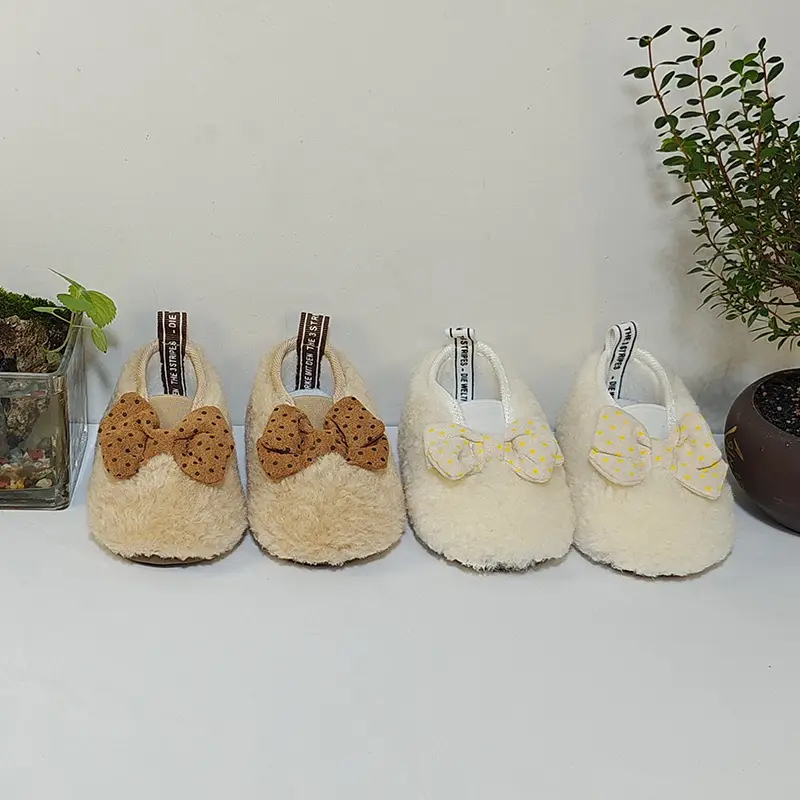 Autumn Winter Baby Fur Lined Princess Shoes — feature 3