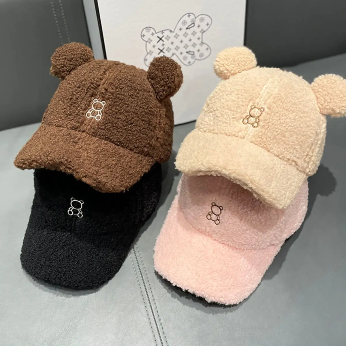Japanese Embroidered Bear Ear Cap for Girls Winter Warm — feature 1