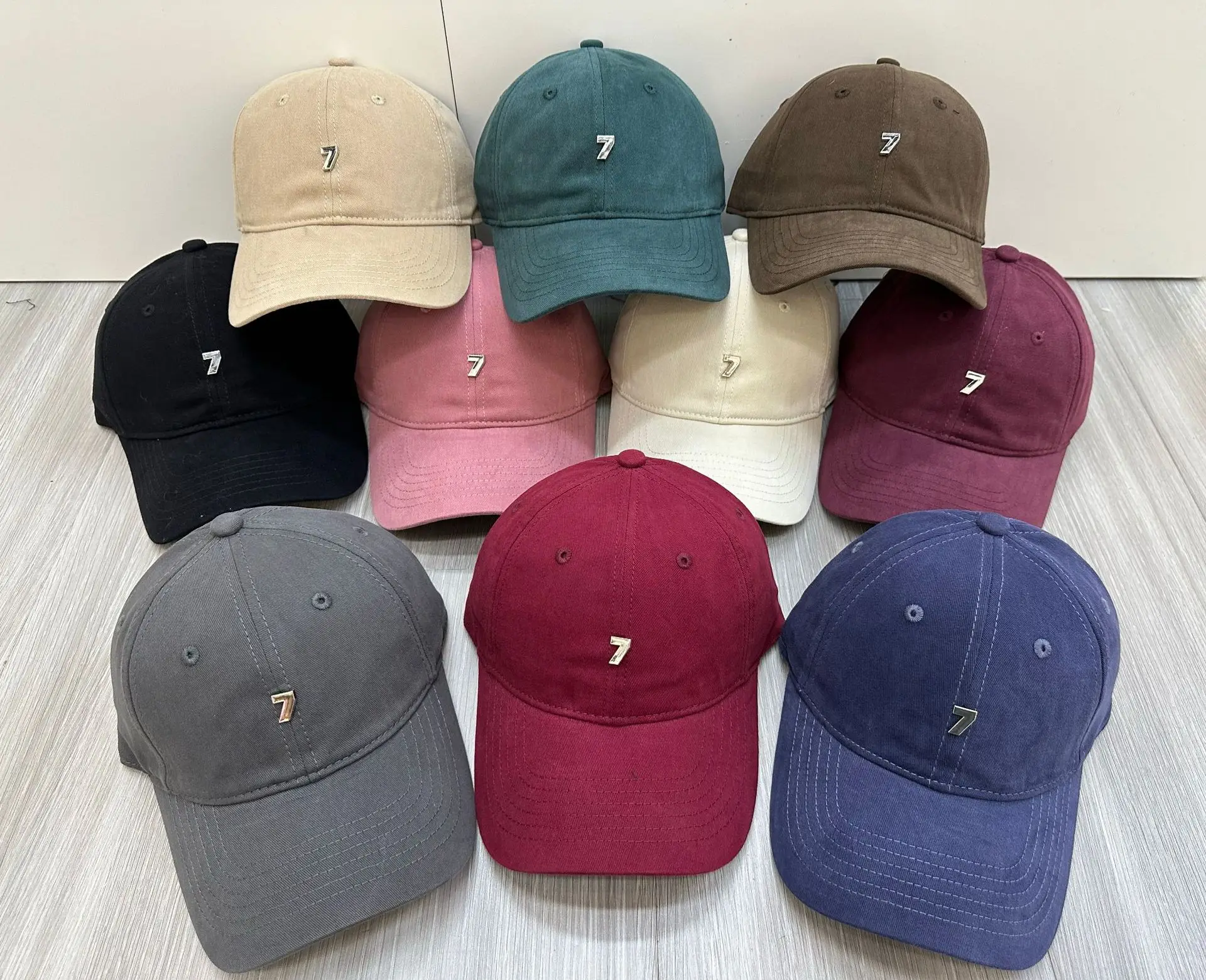 Pink Baseball Cap with Wide Brim and Metal Logo — feature 1