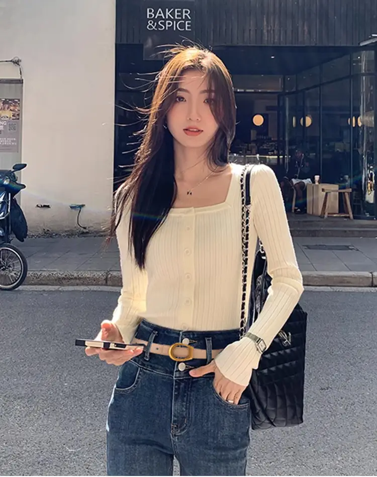Women's Genuine Leather Belt with Gold Buckle — feature 11